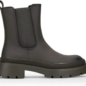 BOSANOVA Botas engomadas con elásticos laterales y suela track. Sin cierre. Calzado para mujer